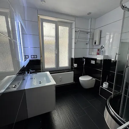 Moderne & Rustikale I Zentral I Geschaeftsreisen I Anbindung Apartment