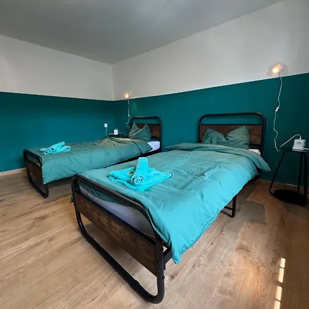 Apartment Moderne & Rustikale I Zentral I Geschaeftsreisen I Anbindung Eitorf