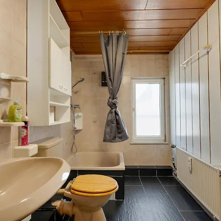 Moderne & Rustikale I Kostenlose Parkplaetze I Zentral I Naehe Koeln Messe Deutz I Anbindung Apartamento