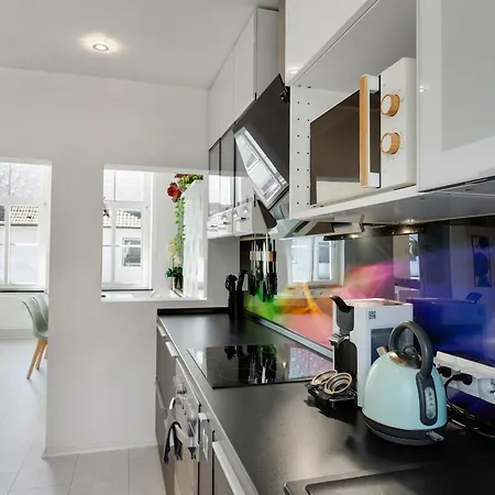 Apartamento Moderne & Rustikale I Kostenlose Parkplaetze I Zentral I Naehe Koeln Messe Deutz I Anbindung Eitorf