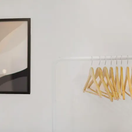 Moderne & Rustikale I Kostenlose Parkplaetze I Zentral I Naehe Koeln Messe Deutz I Anbindung Apartamento