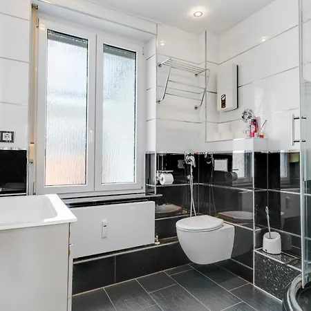 Apartment Moderne&rustikale I Zentral I Geschäftsreisen I Anbindung Eitorf