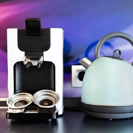 Moderne & Rustikale I Kostenlose Parkplaetze I Zentral I Naehe Koeln Messe Deutz I Anbindung