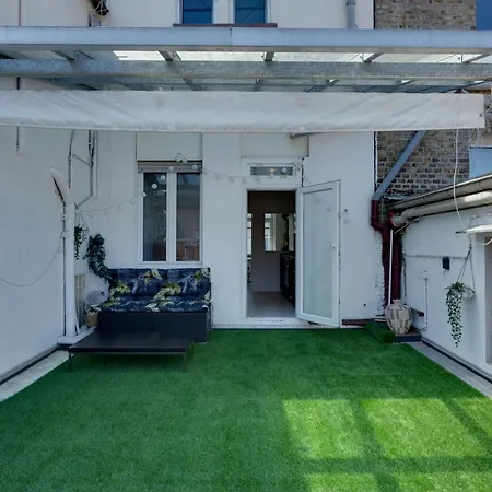 Apartamento Moderne & Rustikale I Kostenlose Parkplaetze I Zentral I Naehe Koeln Messe Deutz I Anbindung