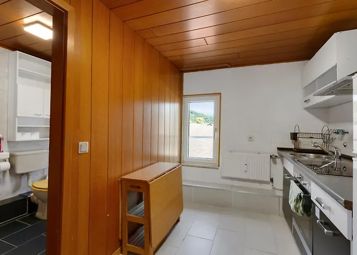 Moderne & Rustikale I Kostenlose Parkplaetze I Zentral I Naehe Koeln Messe Deutz I Anbindung