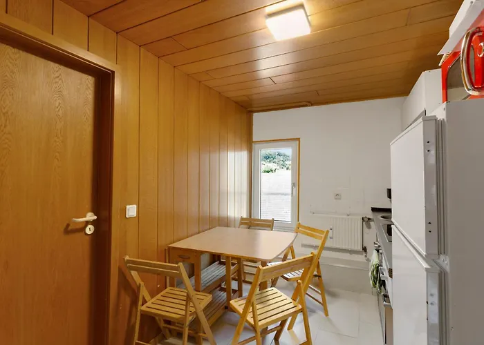 Moderne & Rustikale I Kostenlose Parkplaetze I Zentral I Naehe Koeln Messe Deutz I Anbindung Lejlighed Eitorf