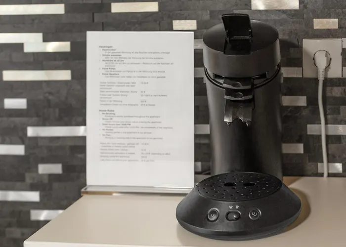 Moderne & Rustikale I Kostenlose Parkplaetze I Zentral I Naehe Koeln Messe Deutz I Anbindung *