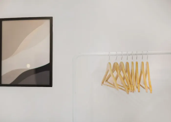 Moderne & Rustikale I Kostenlose Parkplaetze I Zentral I Naehe Koeln Messe Deutz I Anbindung Lejlighed