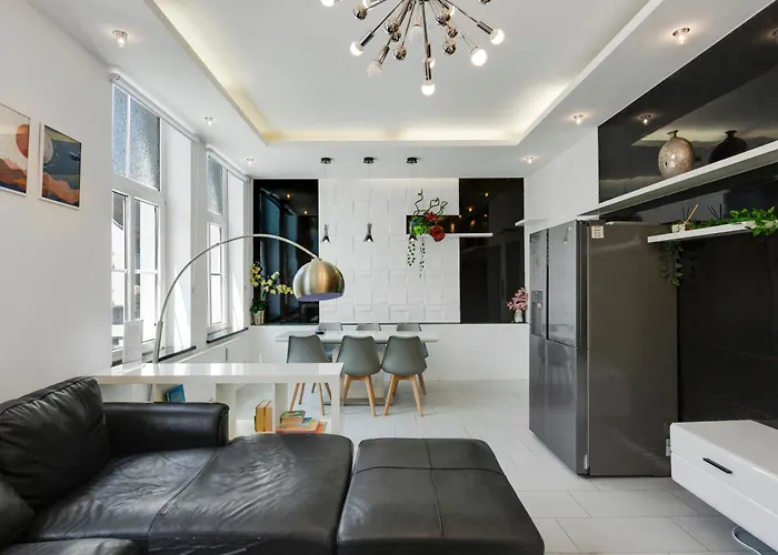 Moderne & Rustikale I Kostenlose Parkplaetze I Zentral I Naehe Koeln Messe Deutz I Anbindung Lejlighed Eitorf