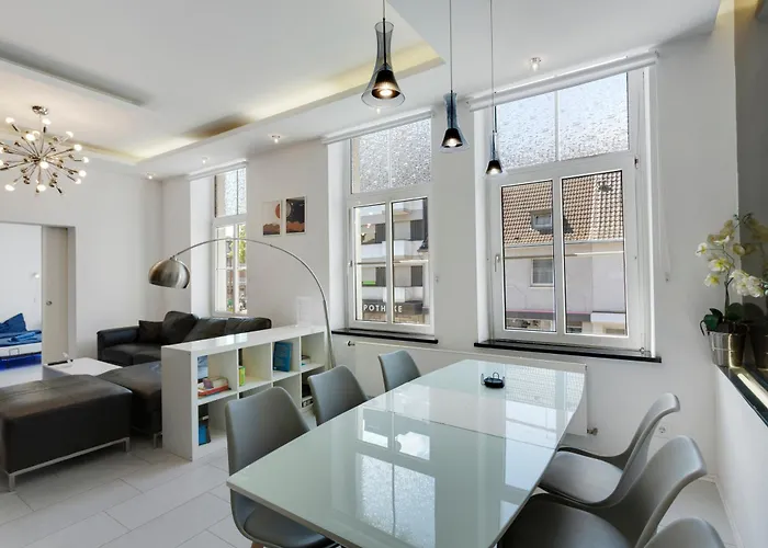 Moderne & Rustikale I Kostenlose Parkplaetze I Zentral I Naehe Koeln Messe Deutz I Anbindung Eitorf